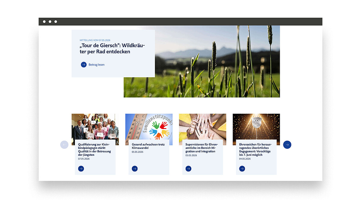 Eine Webseite mit einem Titel "Tour de Giessich: Wildgärnter per Rad entdecken" und verschiedenen Themenblöcken, darunter Qualifizierung für ehrenamtliches Engagement und interaktive Veranstaltungen. Im Hintergrund sind Gräser und eine unscharfe Landschaft zu sehen.