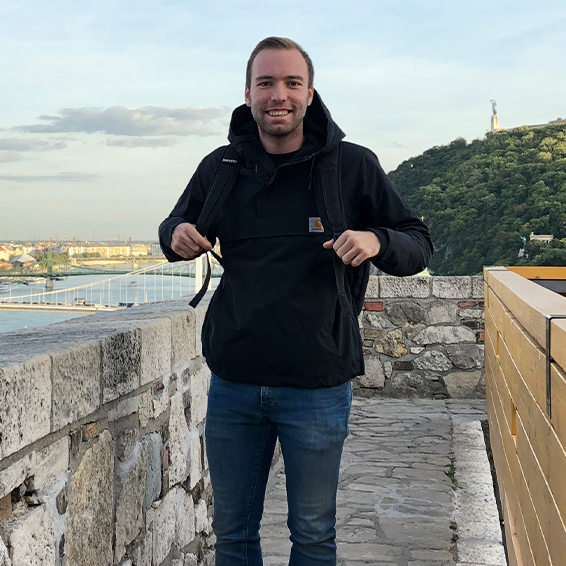 Niklas Hier zu sehen ist unser Mitarbeiter Niklas.